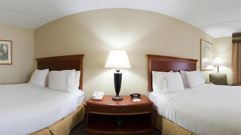 Ellisville Holiday Inn Express Hotel & Suites Fort Wayne By Ihg מראה חיצוני תמונה