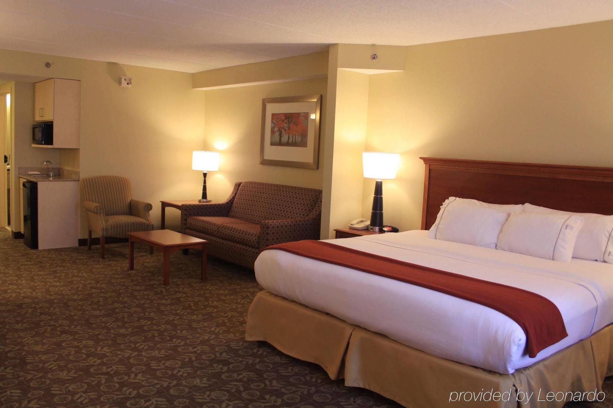 Ellisville Holiday Inn Express Hotel & Suites Fort Wayne By Ihg מראה חיצוני תמונה